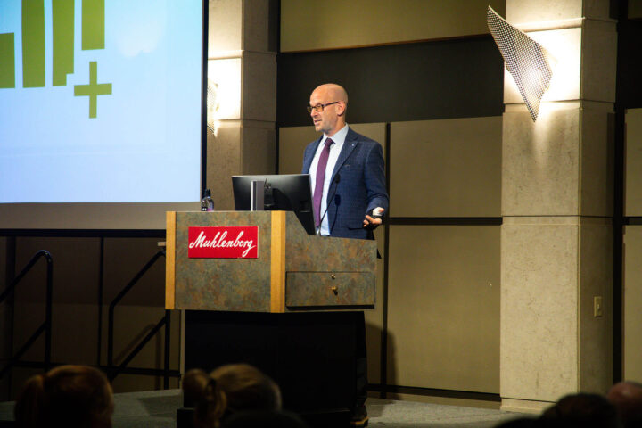 4 L1 A8587 Marilyn Rajesh, Muhlenberg College